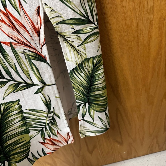 Bloomingdale’s Tropical Print Slit Dress - Picture 3 of 6